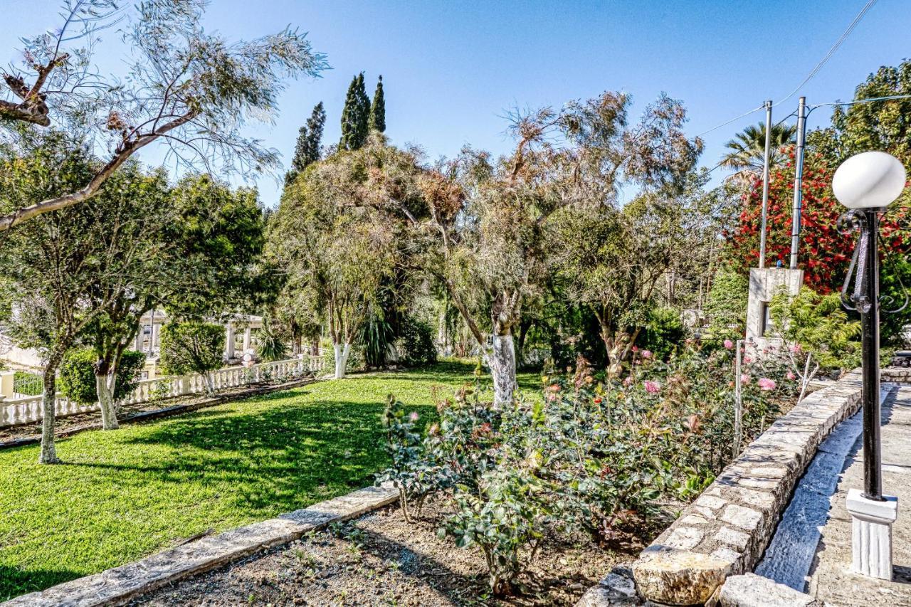 Villa Danai Agios Georgios Pagon Eksteriør bilde